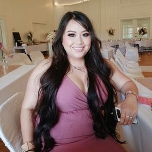 Meet your Posher, Maiv ntxhais